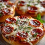 English Muffin Pizzas: 8 Quick and Delicious Ideas 4 English Muffin Pizzas
